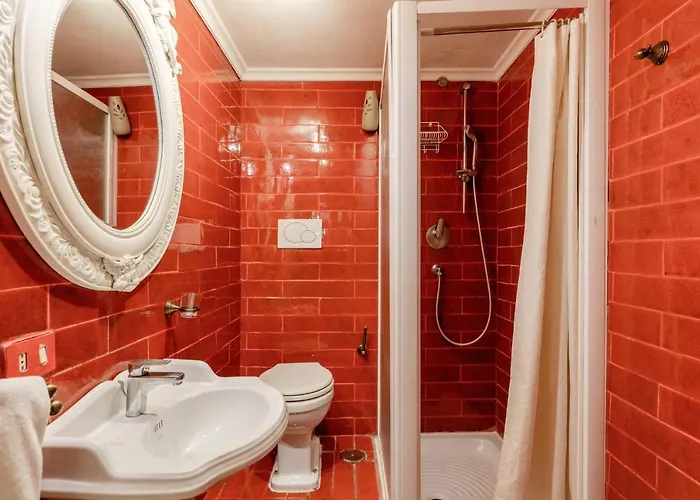Apartment Historical Center Up To Six People Rom